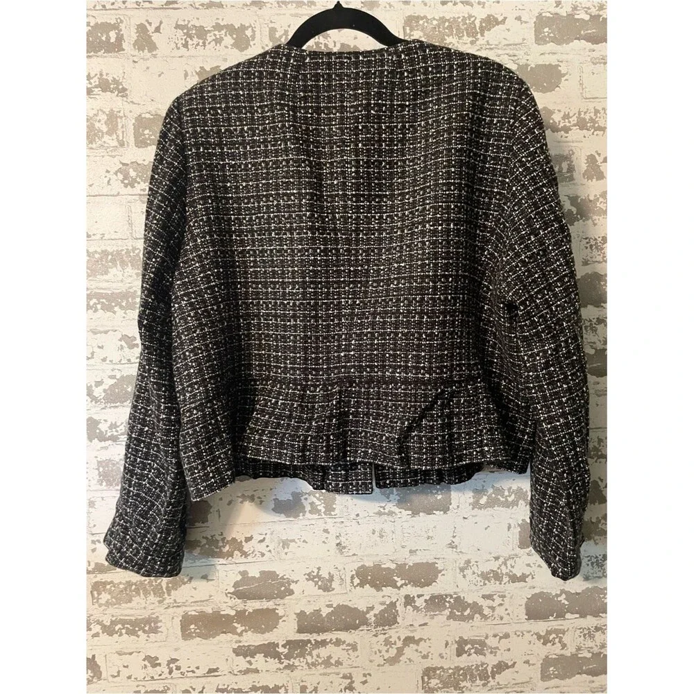 J.Crew Black & White Tweed Peplum Jacket Blazer Size 14 collarless